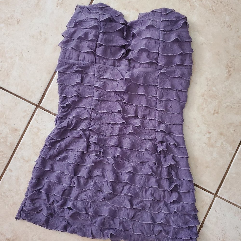 Purple sweetheart neckline strapless top